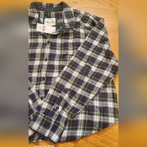 American Eagle Cropped Flannel Patch Shirt NWT SZ MEDIUM - Picture 3 of 10